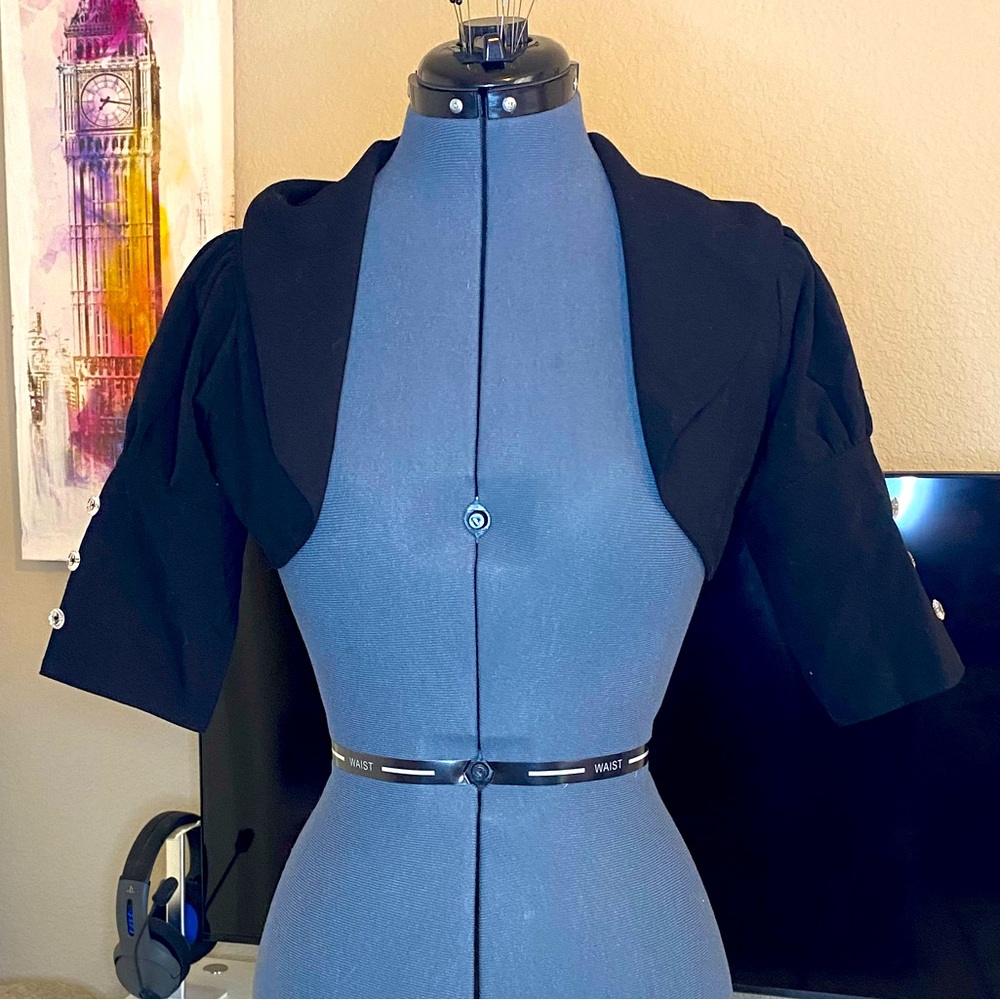 Black bolero